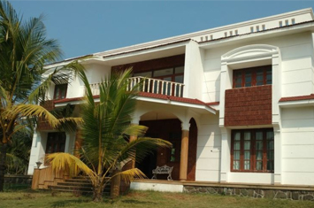 Exclusive Farmhouse in CENTRAL DRIVE, DLF CHATTARPUR