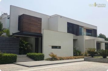 Farmhouse for sale in radhe mohan drive,Chhatarpur