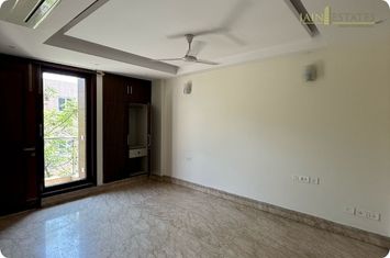 Independent Kothi for rent in SAFDARJUNG ENCLAVE, SOUTH DELHI 